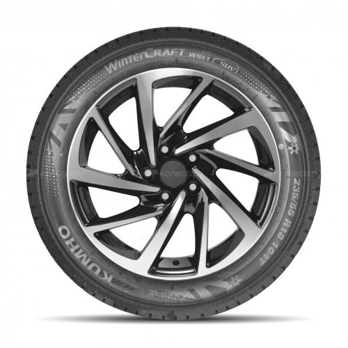 Kumho WinterCraft SUV ice WS51  фото 2